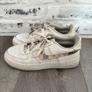 AF1 Customized Nike Air - Gucci and Louis Vuitton Used Condition Size Boys 6Y